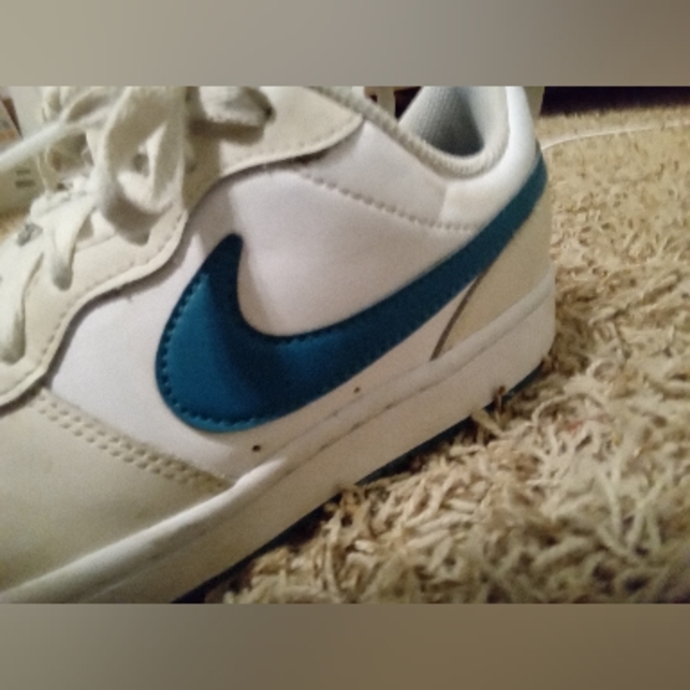 Nike low court blue white borughts